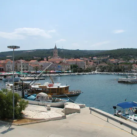 Ivo-3 * Supetar
